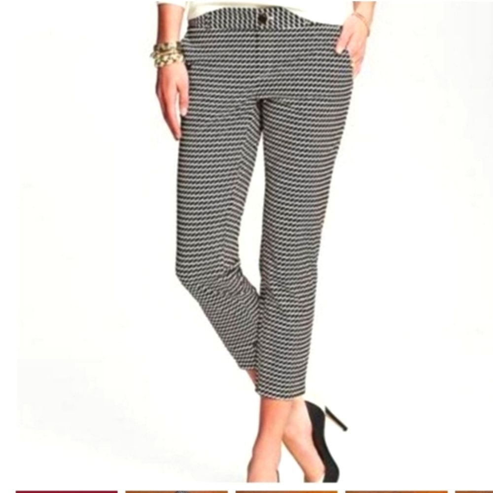 Banana Republic Cropped Pants Womens Size 00P Black White